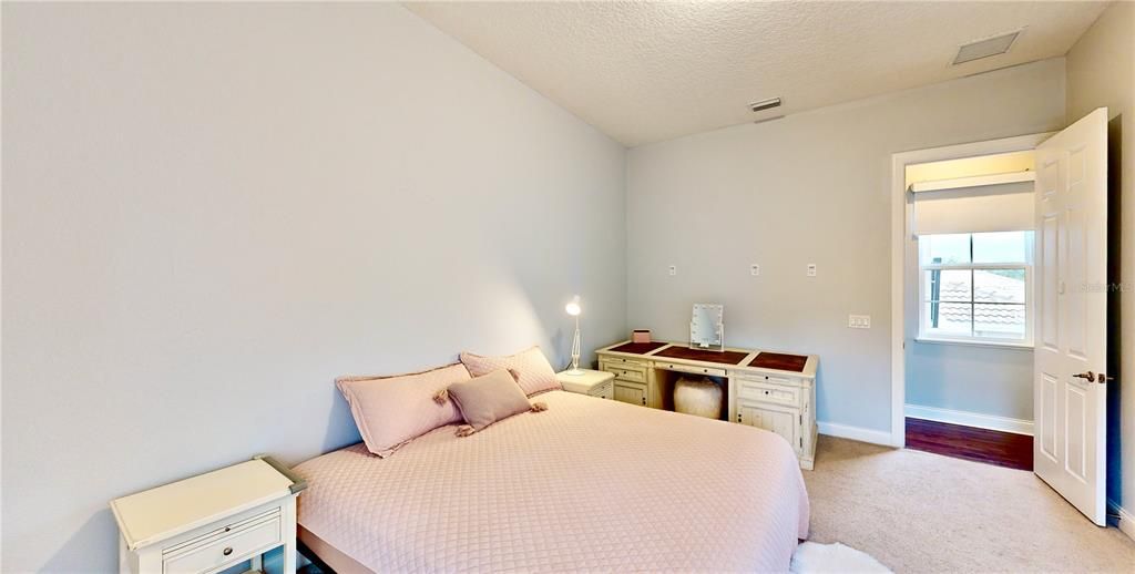 For Sale: $2,750,000 (7 beds, 5 baths, 5221 Square Feet)