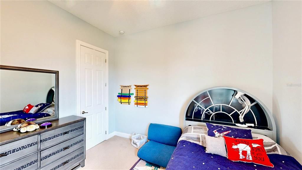 For Sale: $2,750,000 (7 beds, 5 baths, 5221 Square Feet)