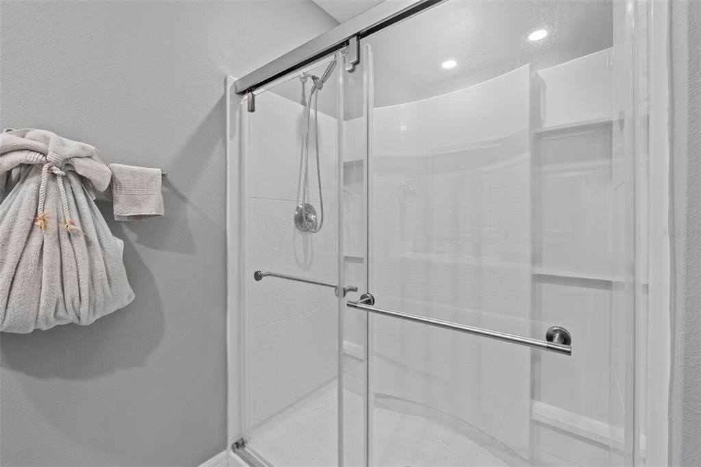 待售: $311,900 (3 贝兹, 2 浴室, 1690 平方英尺)