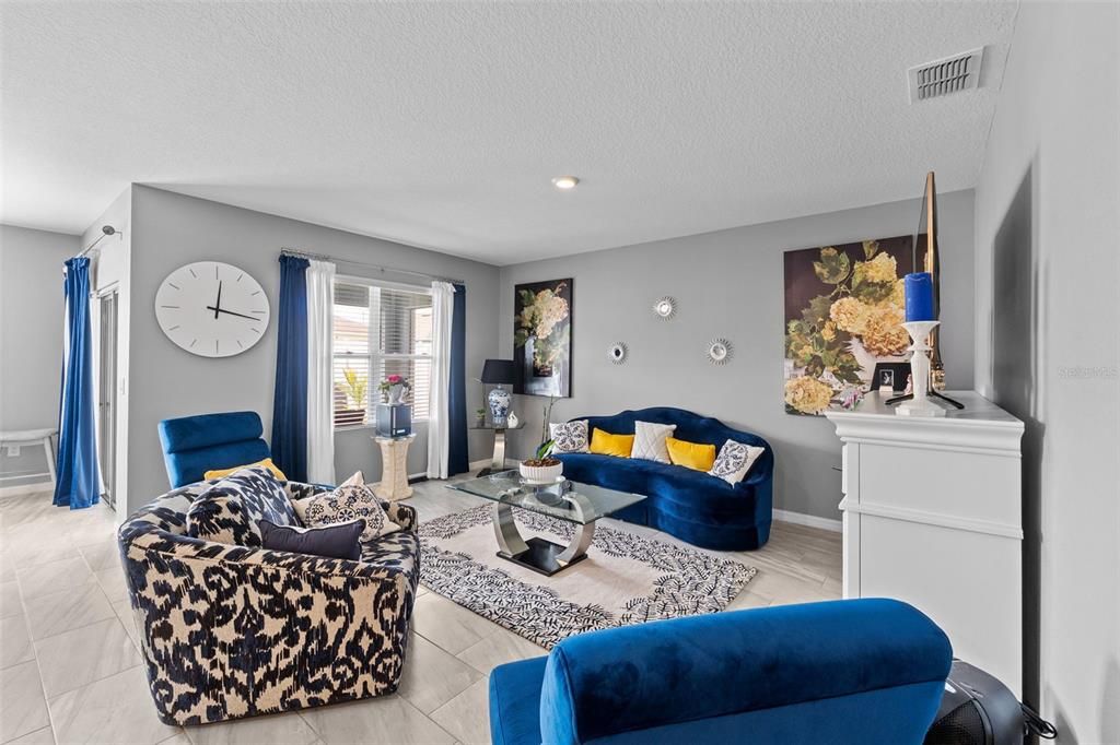 待售: $311,900 (3 贝兹, 2 浴室, 1690 平方英尺)