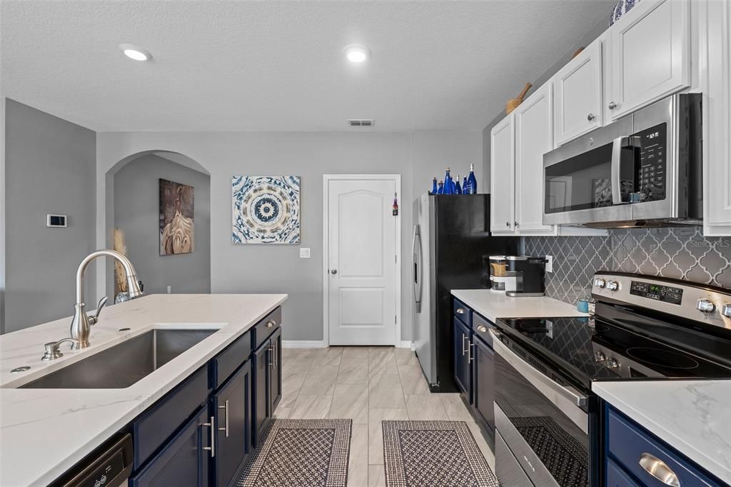 待售: $311,900 (3 贝兹, 2 浴室, 1690 平方英尺)