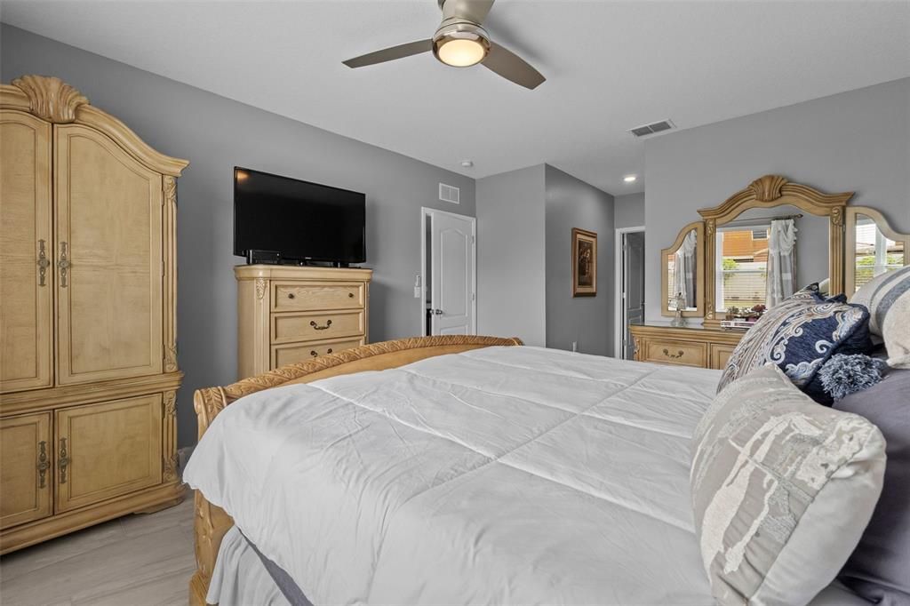 待售: $311,900 (3 贝兹, 2 浴室, 1690 平方英尺)