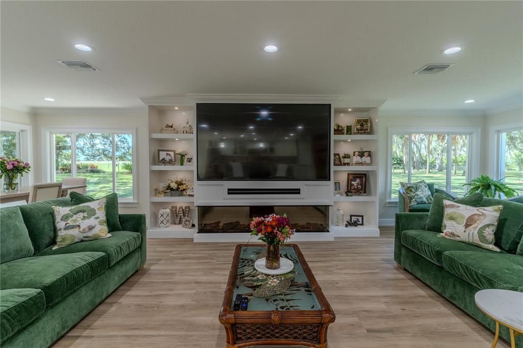 For Sale: $1,900,000 (4 beds, 4 baths, 3661 Square Feet)