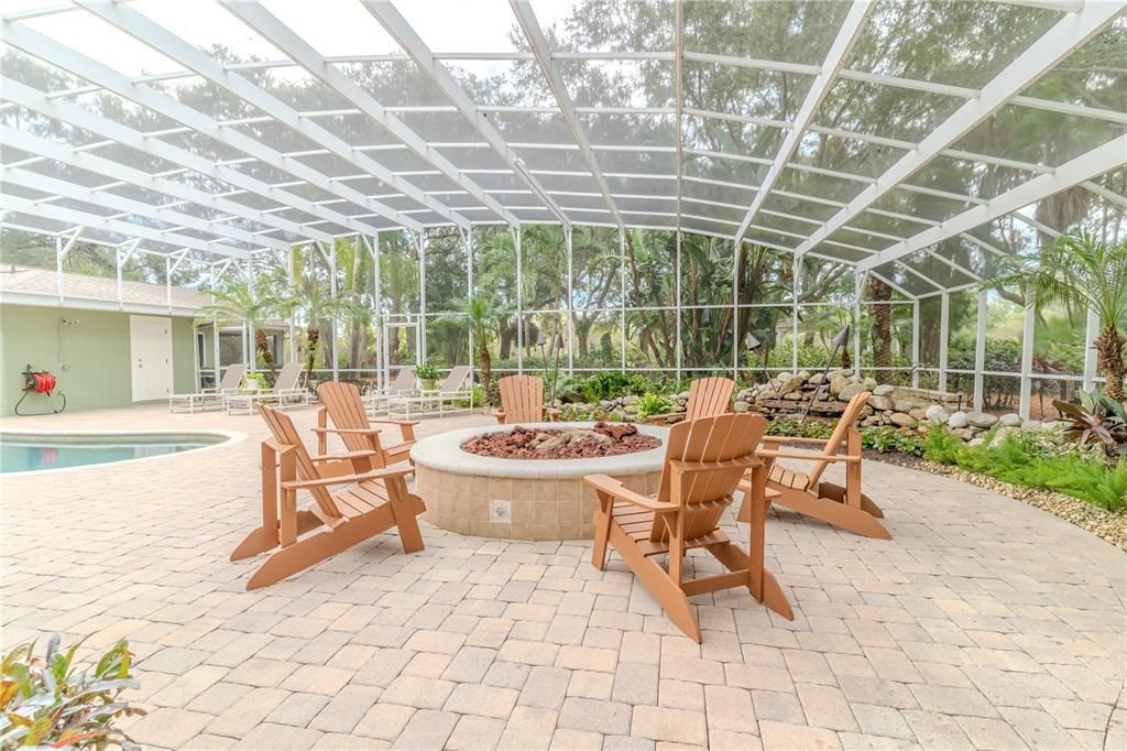 For Sale: $1,900,000 (4 beds, 4 baths, 3661 Square Feet)