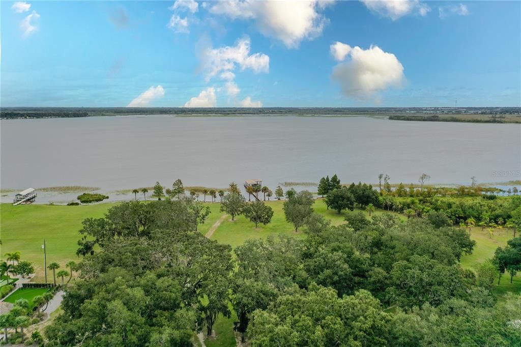 For Sale: $1,900,000 (4 beds, 4 baths, 3661 Square Feet)