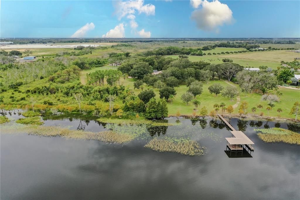 For Sale: $1,900,000 (4 beds, 4 baths, 3661 Square Feet)