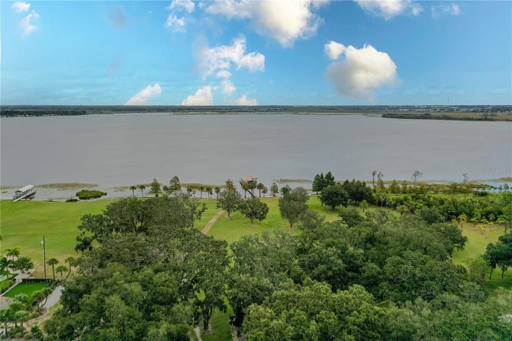 En Venta: $500,000 (10.08 acres)