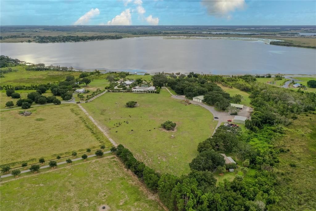 En Venta: $500,000 (10.08 acres)