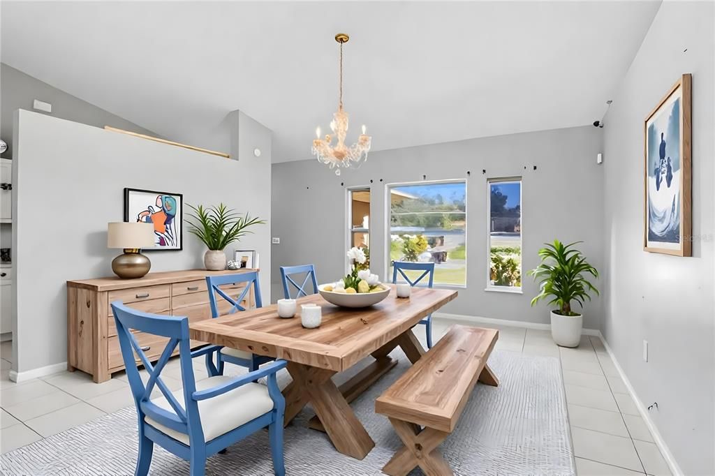 Под контрактом: $214,900 (3 спален, 2 ванн, 1409 Квадратных фут)