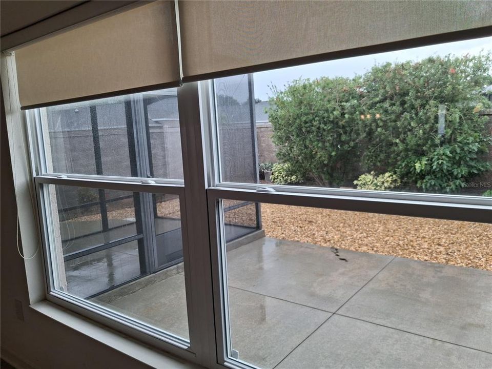 For Sale: $369,000 (3 beds, 2 baths, 1635 Square Feet)