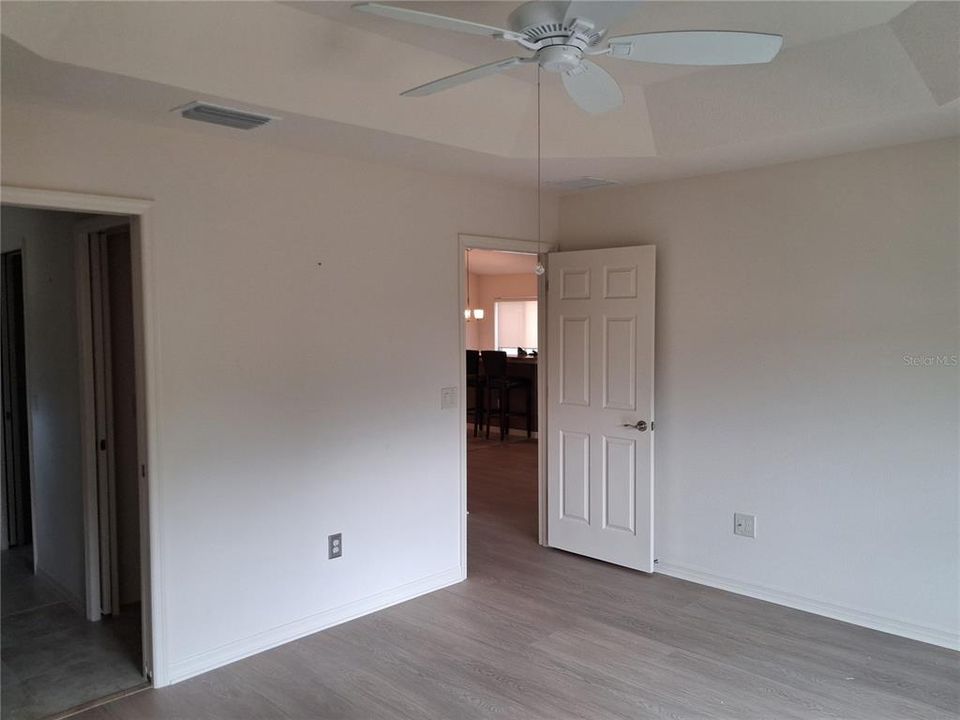 For Sale: $369,000 (3 beds, 2 baths, 1635 Square Feet)