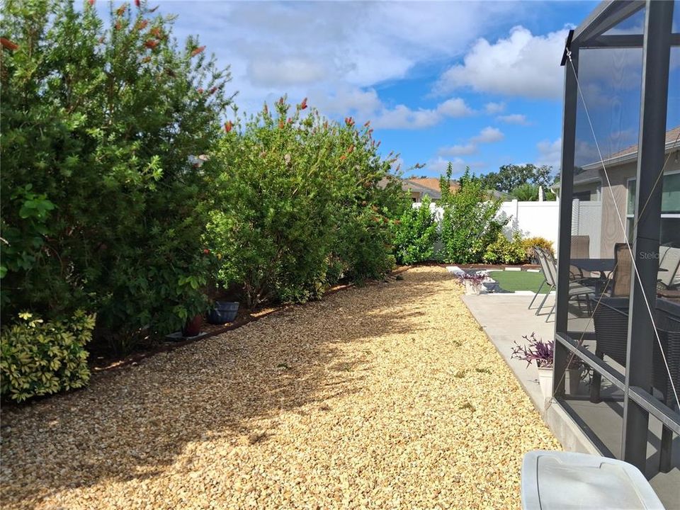 For Sale: $369,000 (3 beds, 2 baths, 1635 Square Feet)