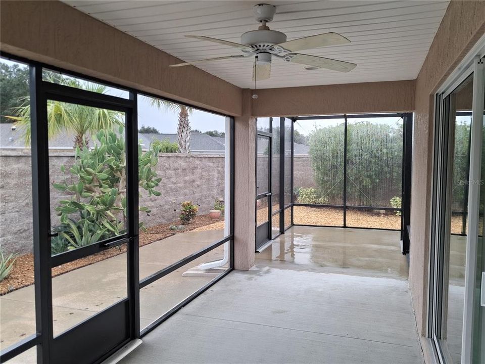 For Sale: $369,000 (3 beds, 2 baths, 1635 Square Feet)