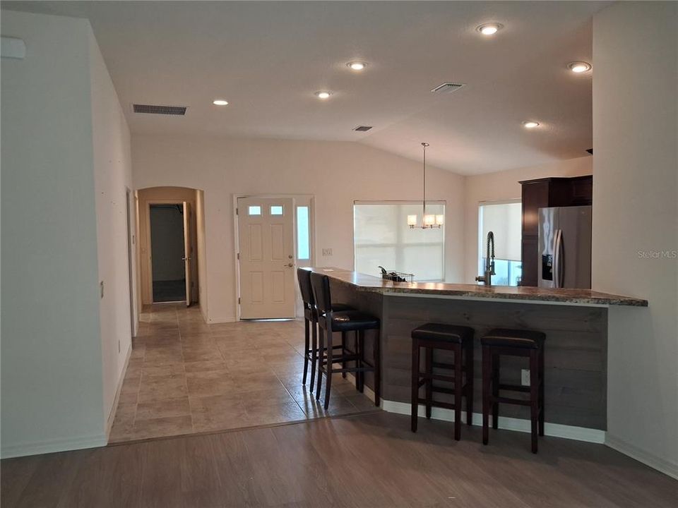 For Sale: $369,000 (3 beds, 2 baths, 1635 Square Feet)