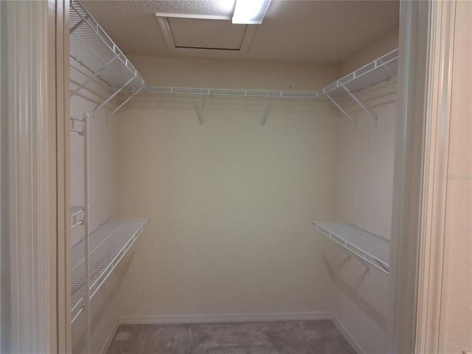 For Sale: $369,000 (3 beds, 2 baths, 1635 Square Feet)