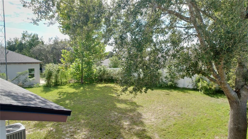 For Sale: $195,000 (2 beds, 1 baths, 943 Square Feet)