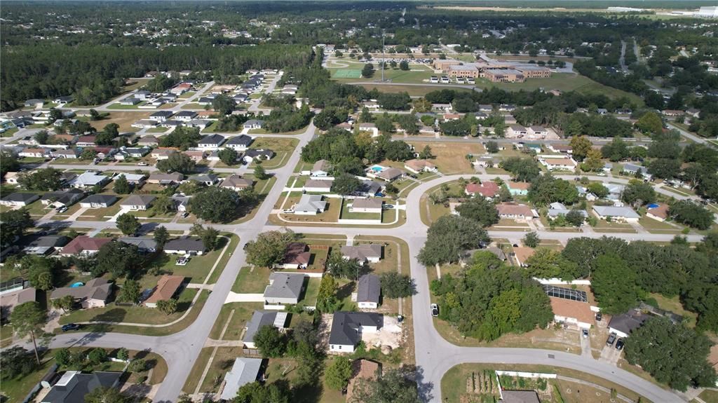 For Sale: $195,000 (2 beds, 1 baths, 943 Square Feet)