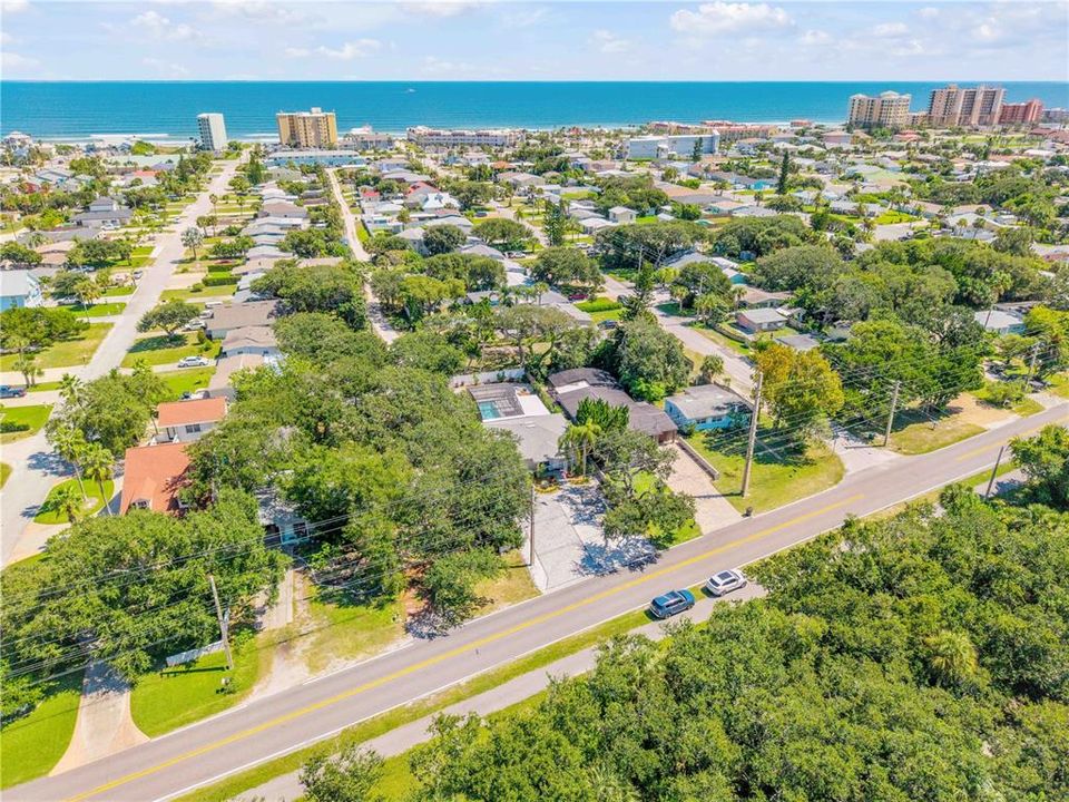 For Sale: $779,000 (3 beds, 2 baths, 1480 Square Feet)