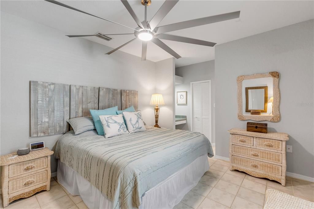 For Sale: $779,000 (3 beds, 2 baths, 1480 Square Feet)