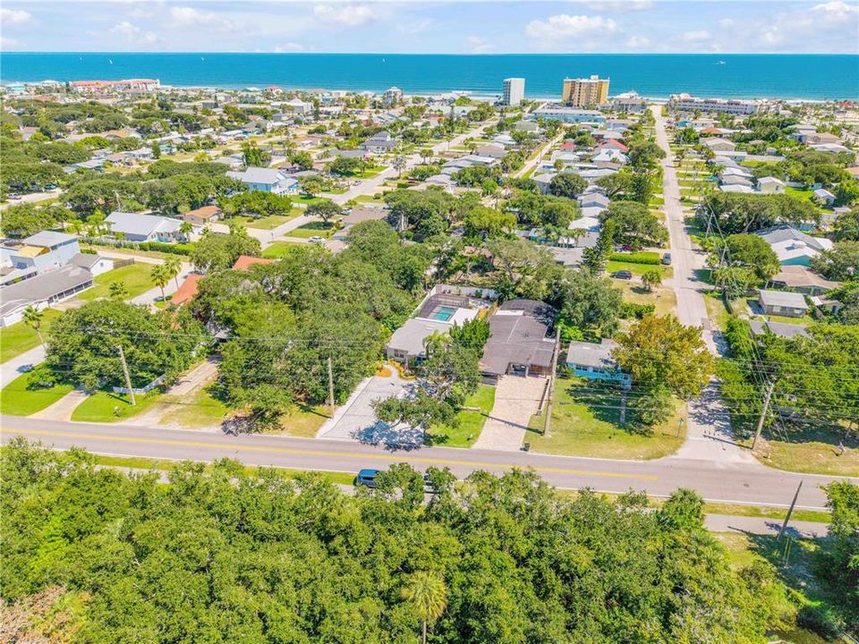 For Sale: $779,000 (3 beds, 2 baths, 1480 Square Feet)