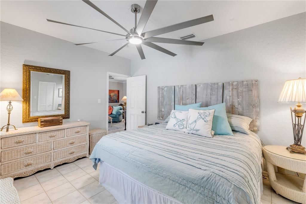 For Sale: $779,000 (3 beds, 2 baths, 1480 Square Feet)