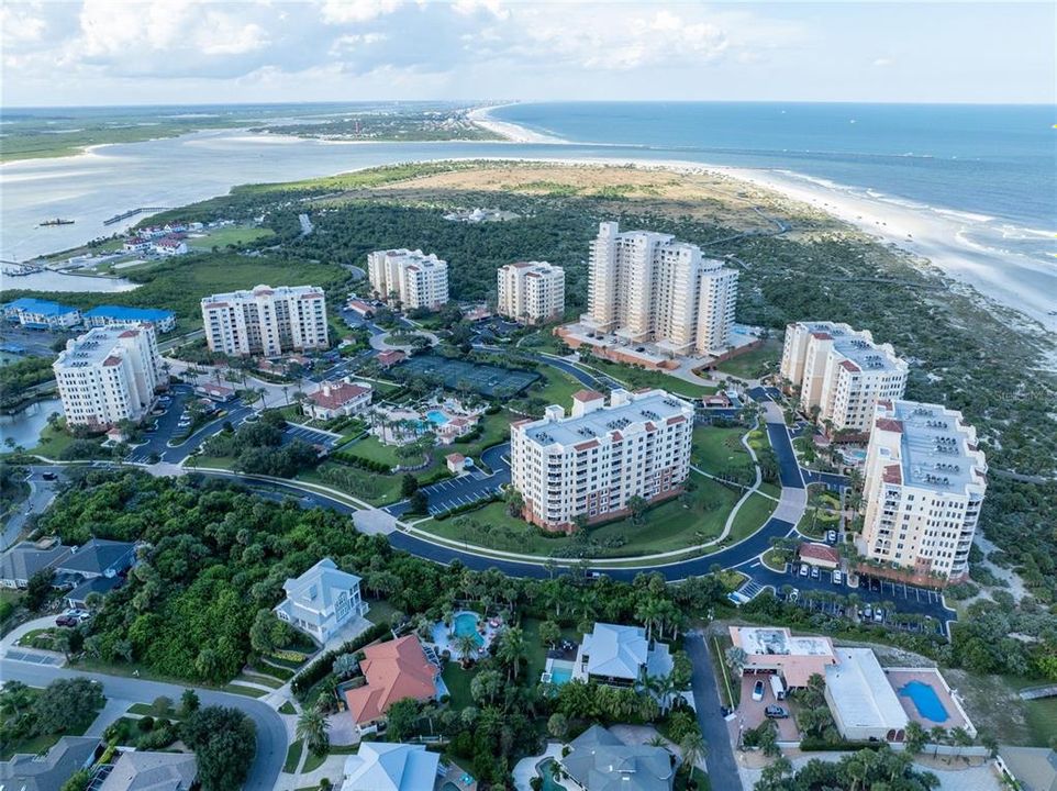 На продажу: $800,000 (3 спален, 2 ванн, 2110 Квадратных фут)