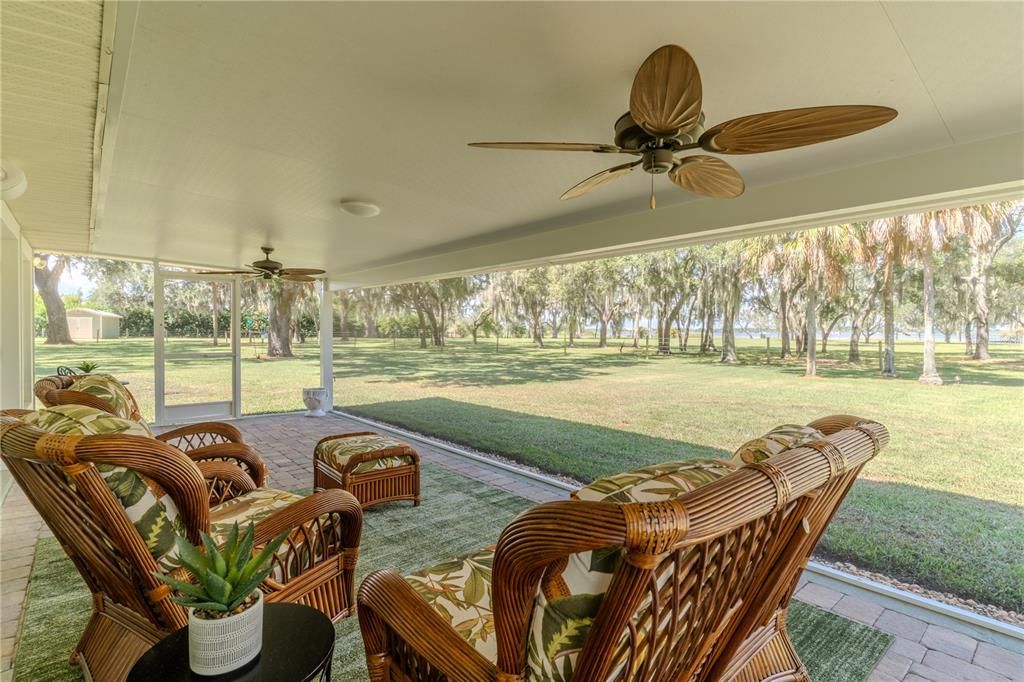 For Sale: $2,400,000 (4 beds, 4 baths, 3661 Square Feet)