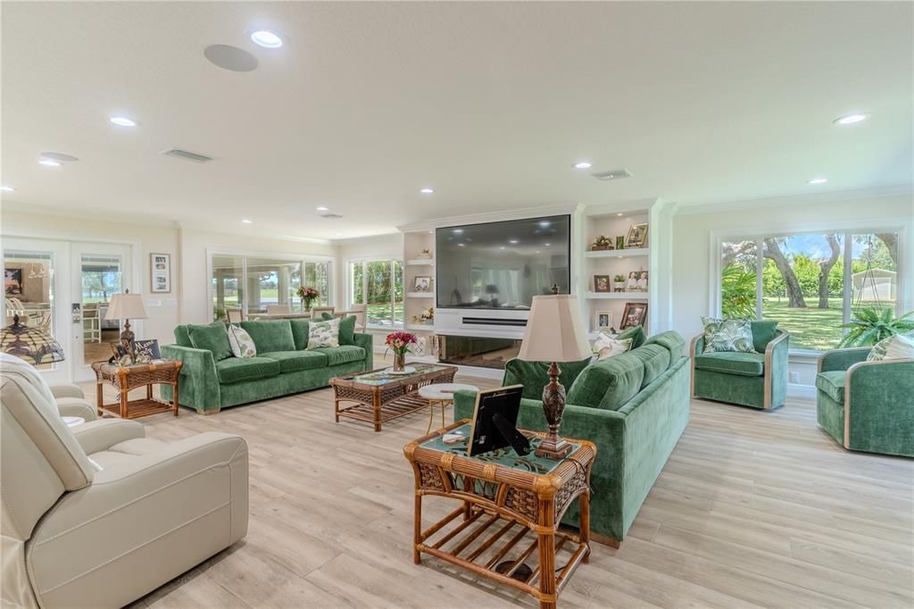 For Sale: $2,400,000 (4 beds, 4 baths, 3661 Square Feet)