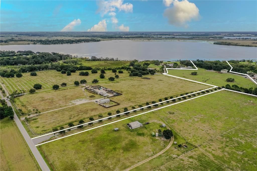 For Sale: $2,400,000 (4 beds, 4 baths, 3661 Square Feet)