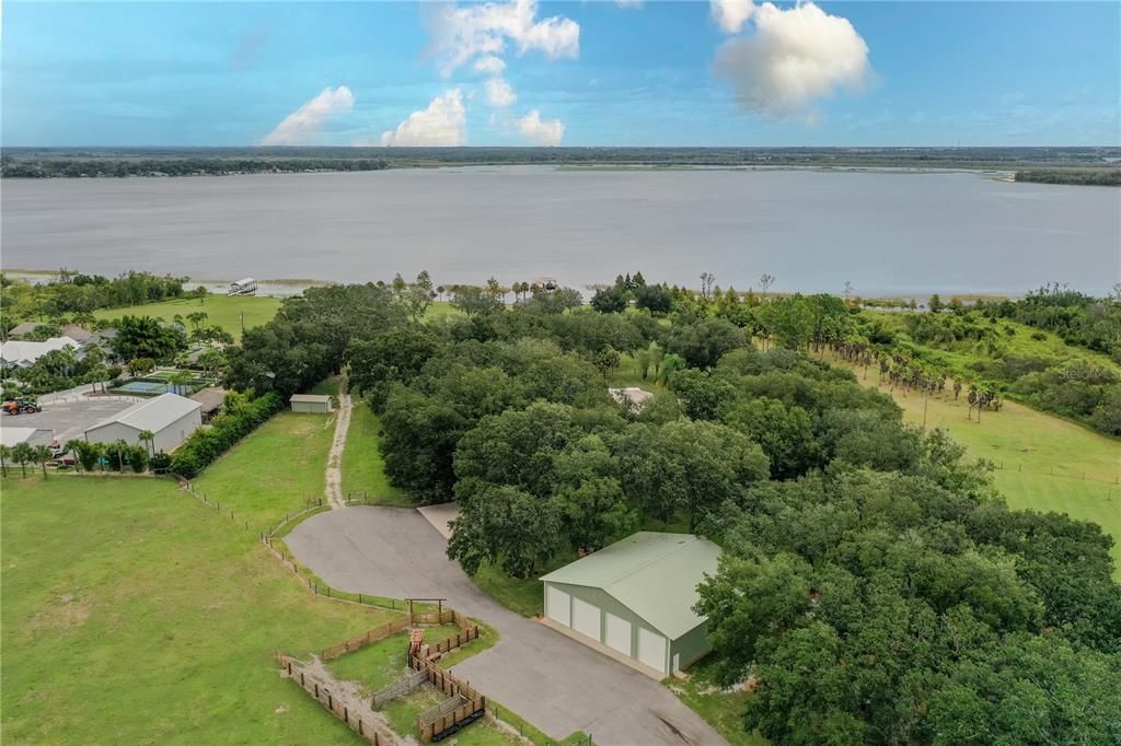 For Sale: $2,400,000 (4 beds, 4 baths, 3661 Square Feet)