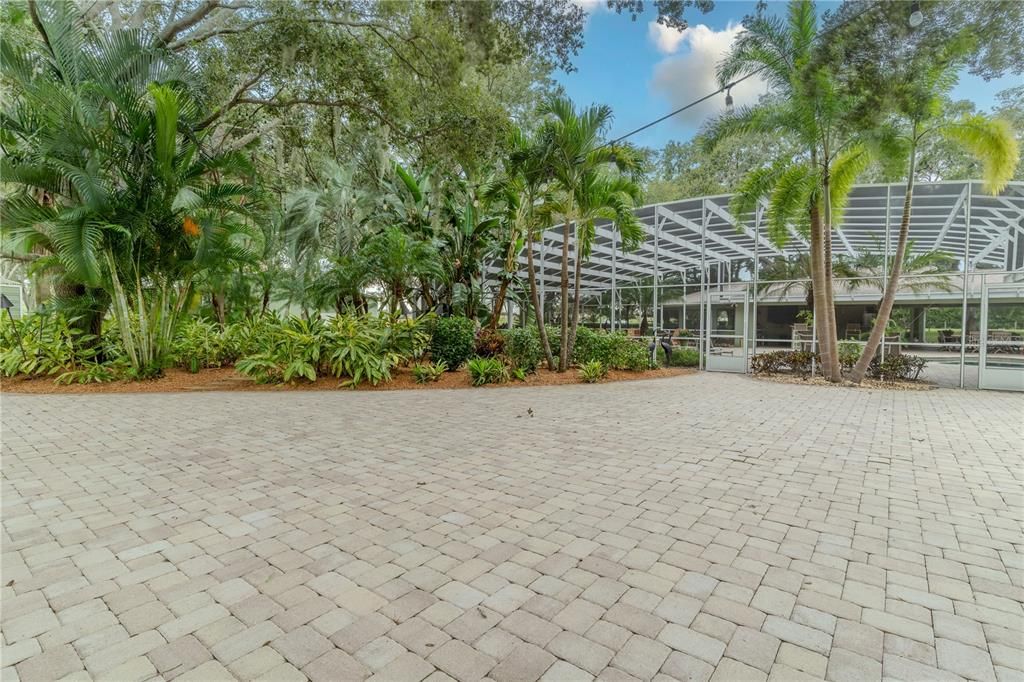 For Sale: $2,400,000 (4 beds, 4 baths, 3661 Square Feet)