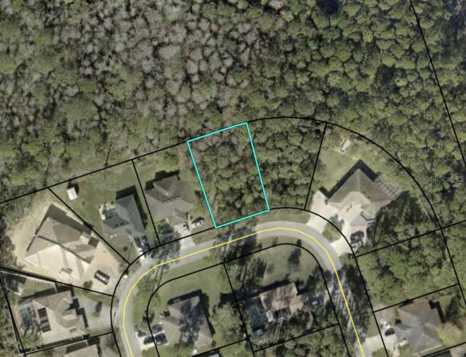 En Venta: $71,000 (0.23 acres)