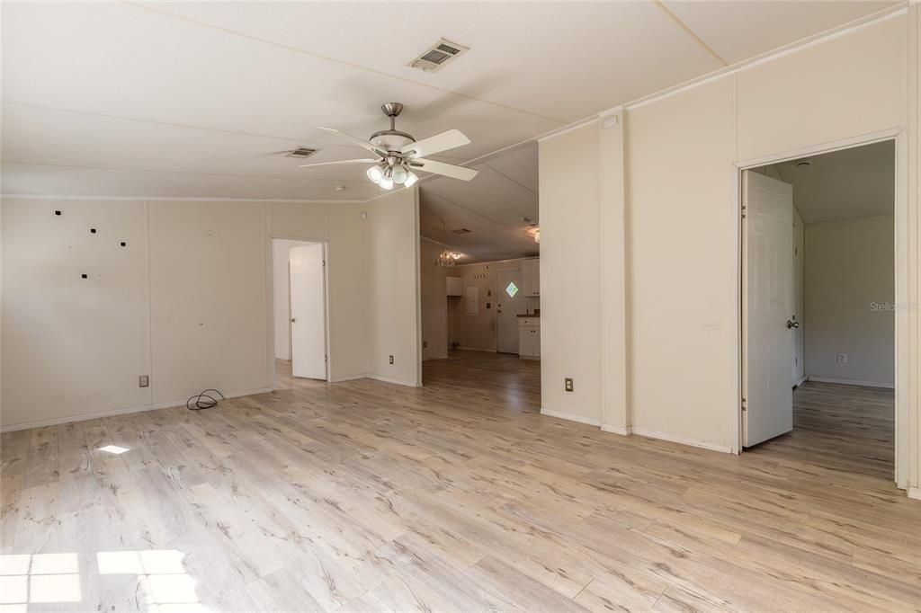 En Venta: $189,900 (2 camas, 2 baños, 1040 Pies cuadrados)