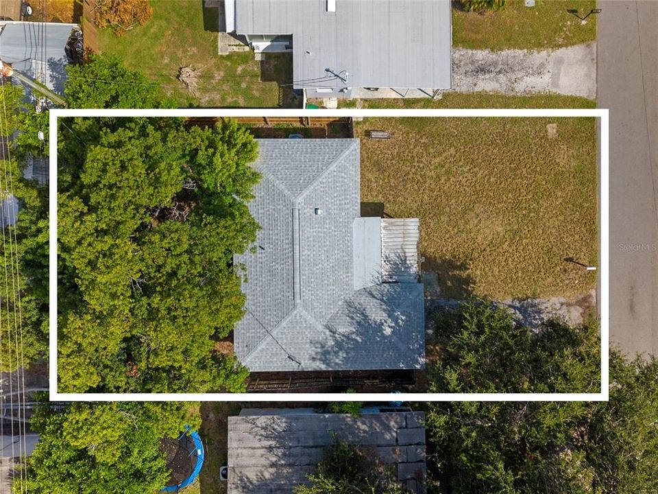 For Sale: $210,000 (2 beds, 1 baths, 644 Square Feet)