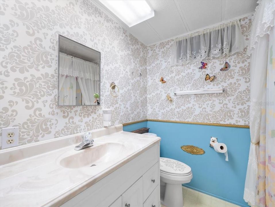 待售: $135,000 (2 贝兹, 2 浴室, 1152 平方英尺)