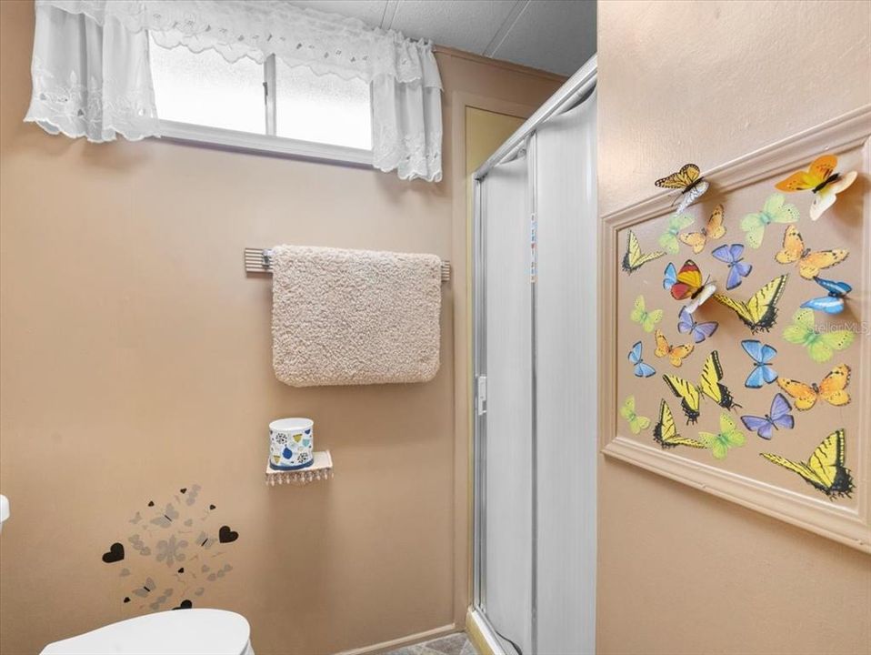 待售: $135,000 (2 贝兹, 2 浴室, 1152 平方英尺)