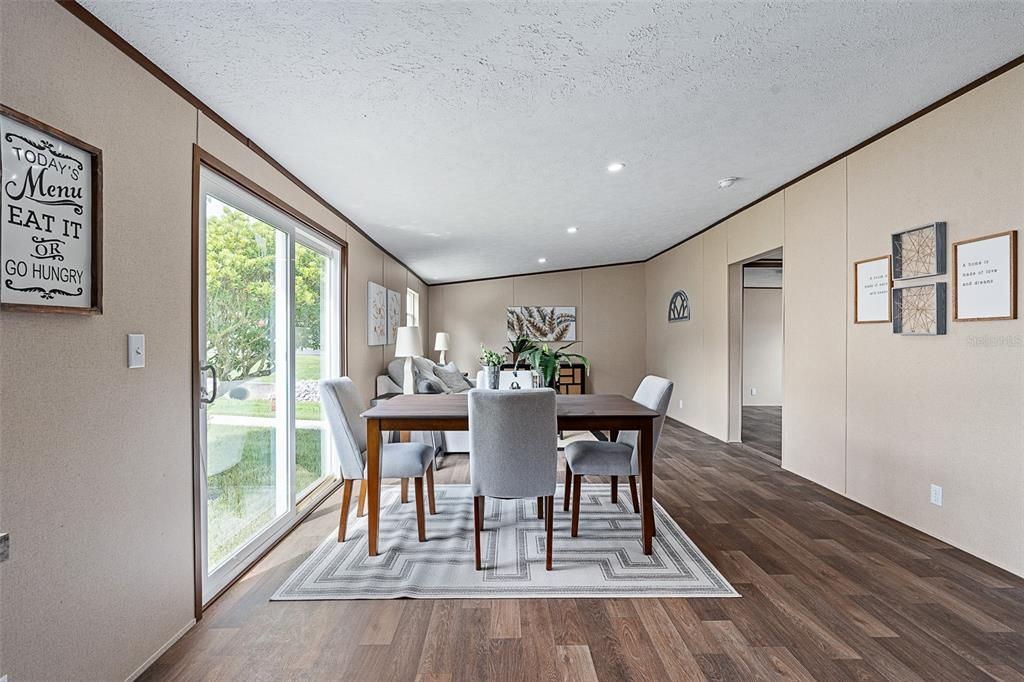 For Sale: $242,500 (3 beds, 2 baths, 1450 Square Feet)