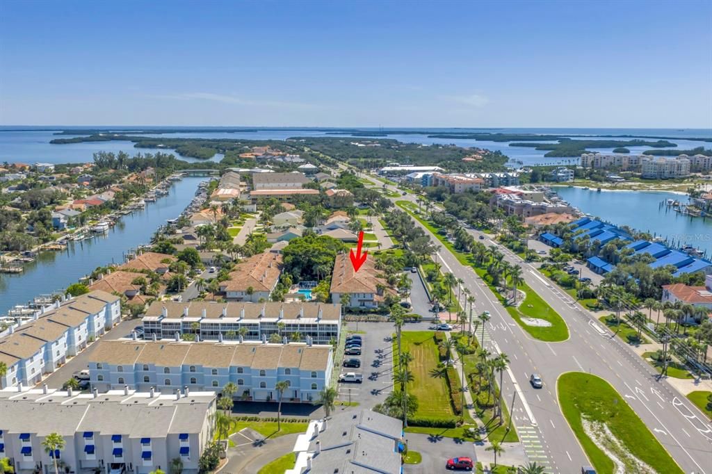 For Sale: $544,000 (3 beds, 2 baths, 1820 Square Feet)