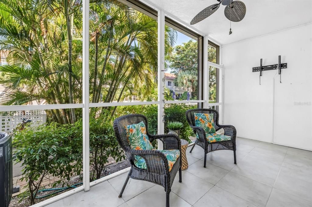 For Sale: $544,000 (3 beds, 2 baths, 1820 Square Feet)