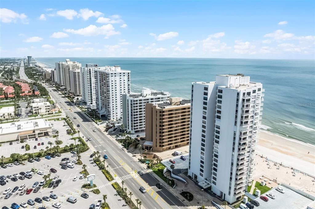 For Sale: $285,000 (2 beds, 2 baths, 1189 Square Feet)