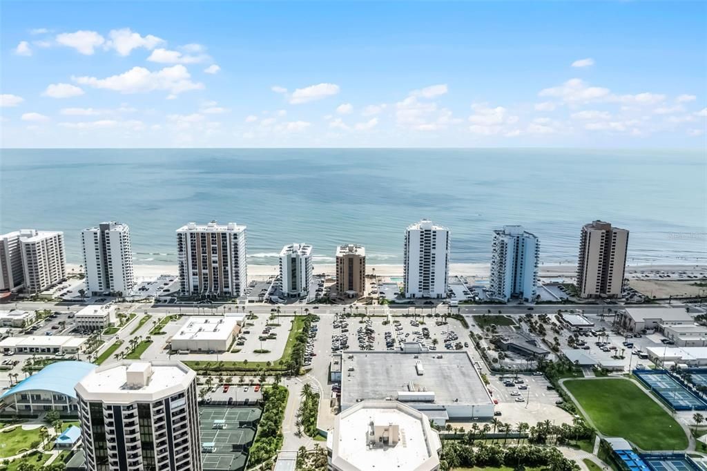 For Sale: $285,000 (2 beds, 2 baths, 1189 Square Feet)