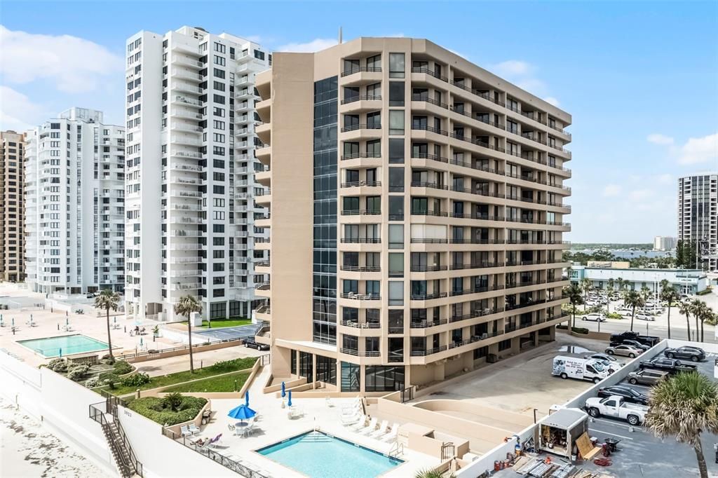 For Sale: $285,000 (2 beds, 2 baths, 1189 Square Feet)