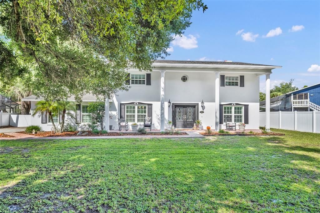 Activo con contrato: $600,000 (4 camas, 2 baños, 2668 Pies cuadrados)