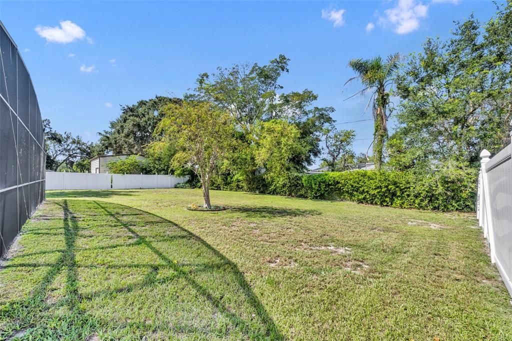 Activo con contrato: $600,000 (4 camas, 2 baños, 2668 Pies cuadrados)