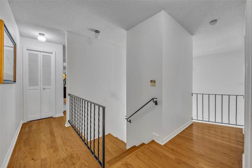 Activo con contrato: $600,000 (4 camas, 2 baños, 2668 Pies cuadrados)