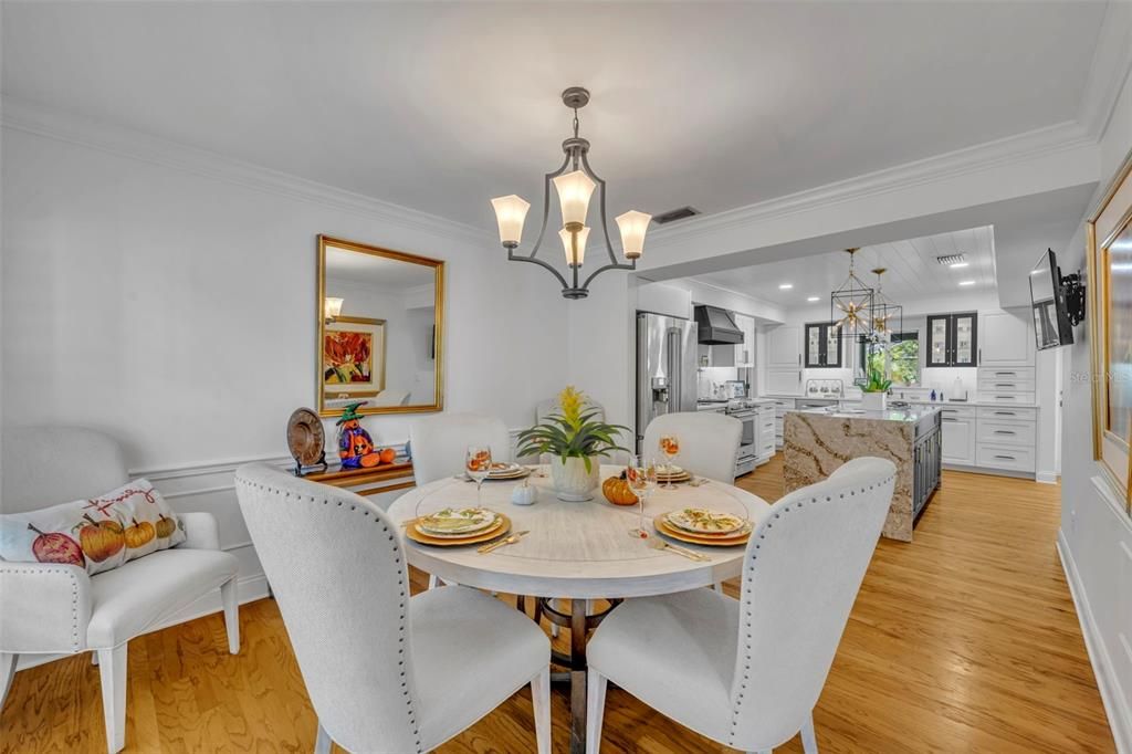 Activo con contrato: $600,000 (4 camas, 2 baños, 2668 Pies cuadrados)