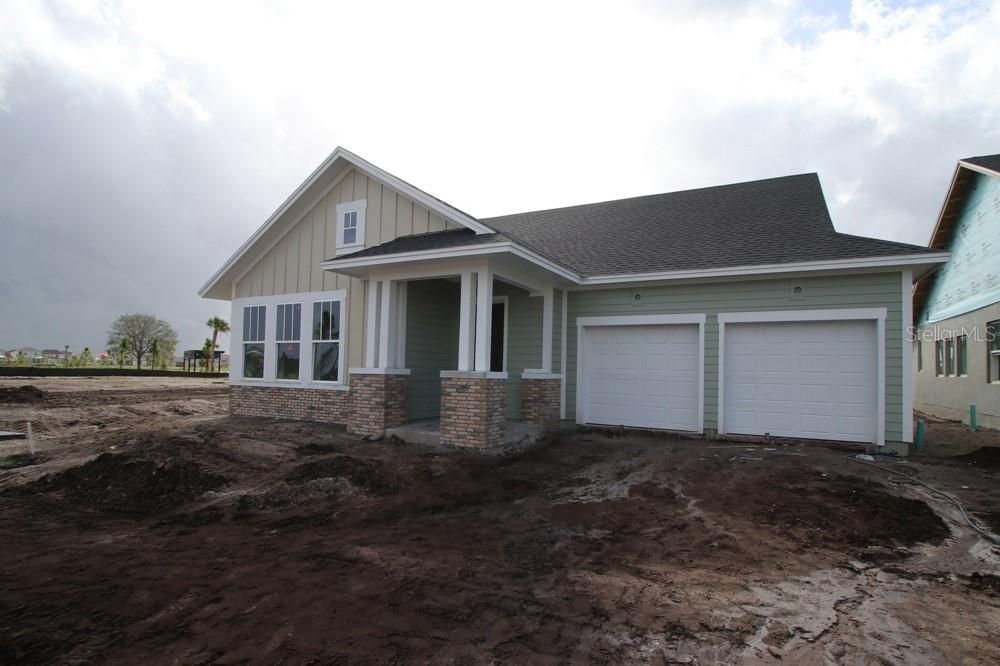 Под контрактом: $1,018,860 (4 спален, 3 ванн, 2940 Квадратных фут)