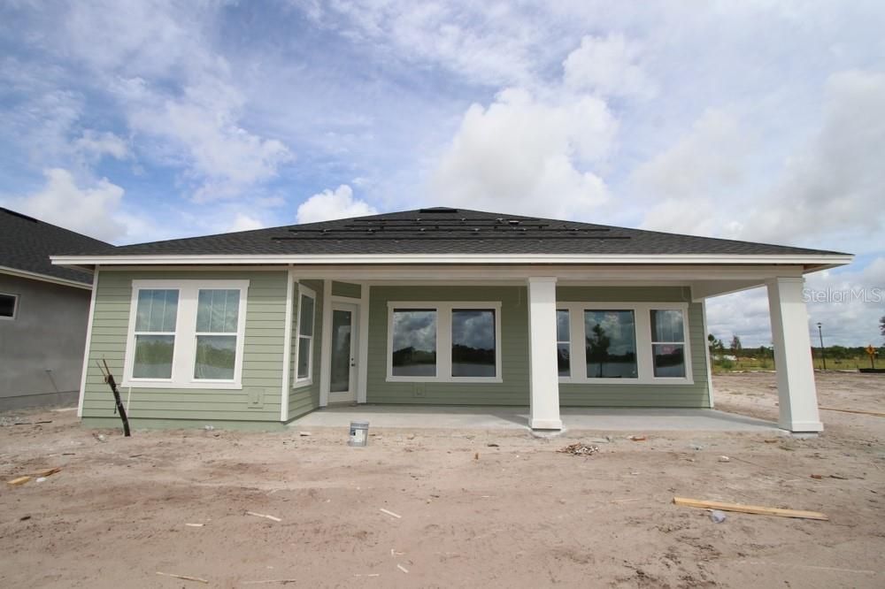 Под контрактом: $1,018,860 (4 спален, 3 ванн, 2940 Квадратных фут)