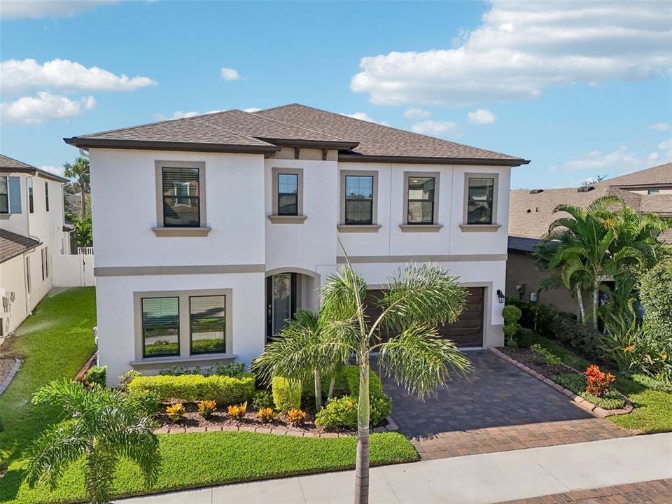 En Venta: $725,000 (5 camas, 3 baños, 3381 Pies cuadrados)