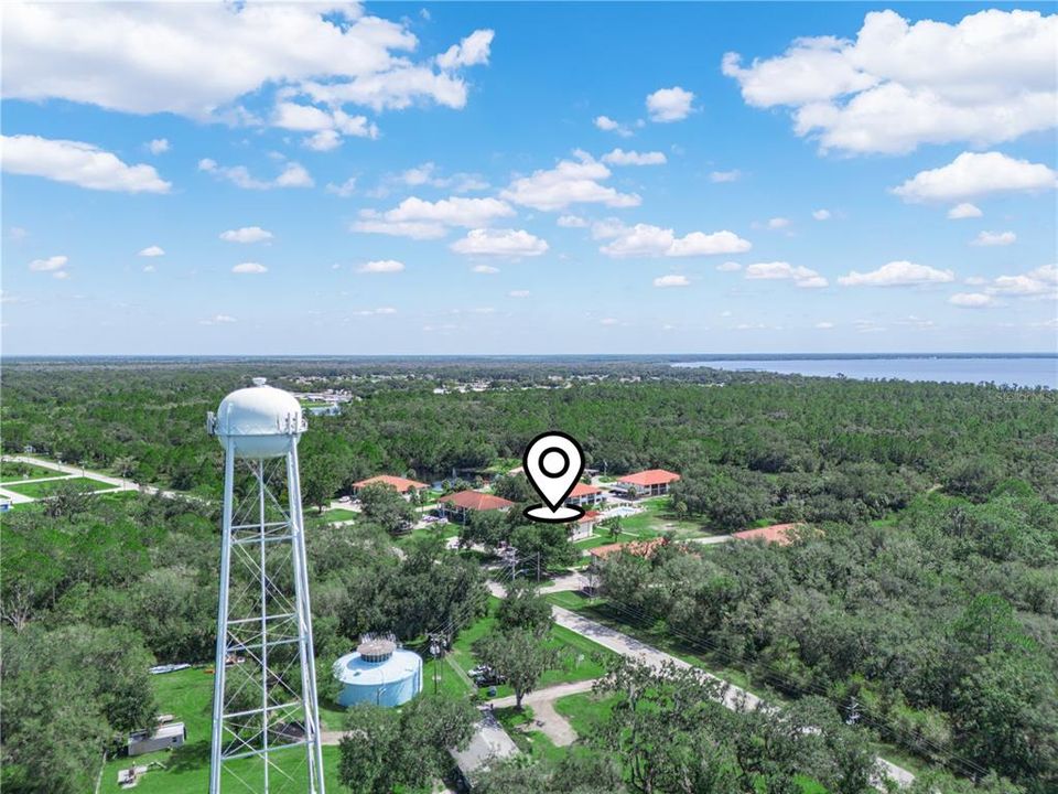 待售: $164,900 (2 贝兹, 2 浴室, 1185 平方英尺)